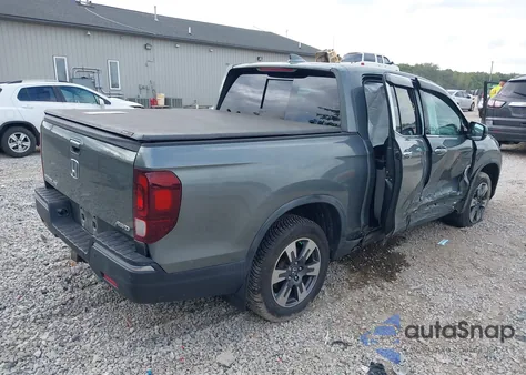 2017 Honda Ridgeline Rtl-E z USA, uszkodzony, nr VIN 5FPYK3F78HB033853